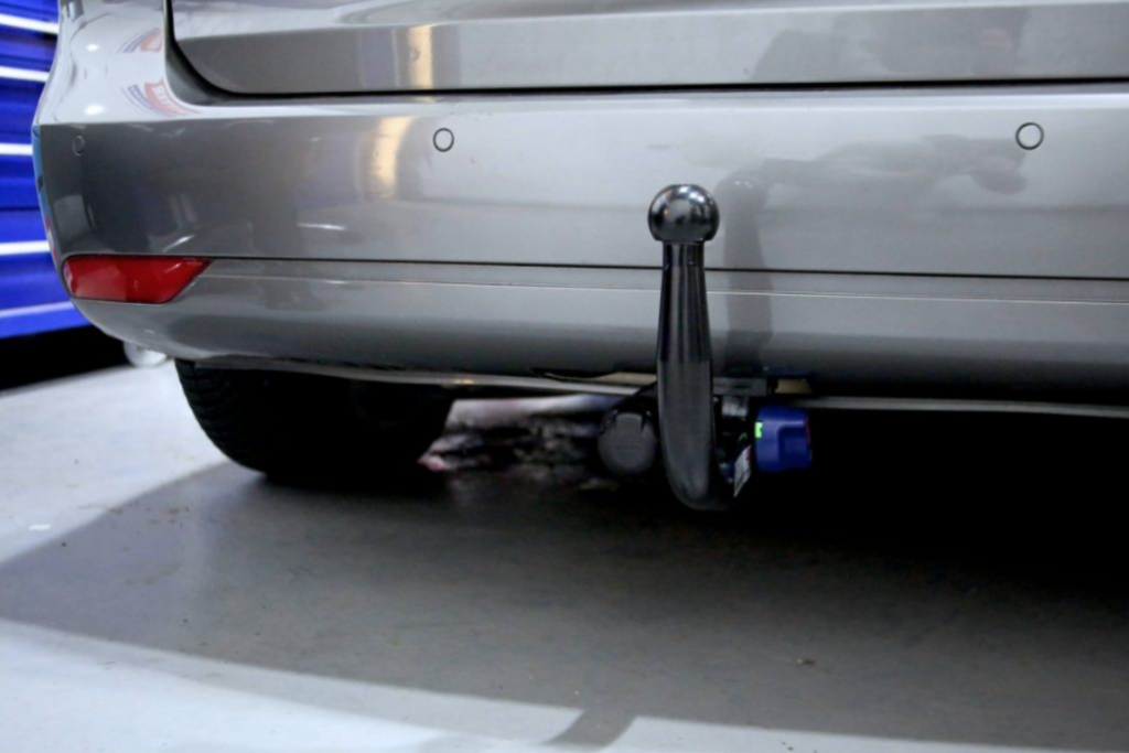 Heavy-duty Stainless Steel Towbar Gold Coast